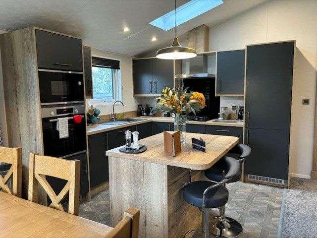 Cottage for sale in Nawton, Harome