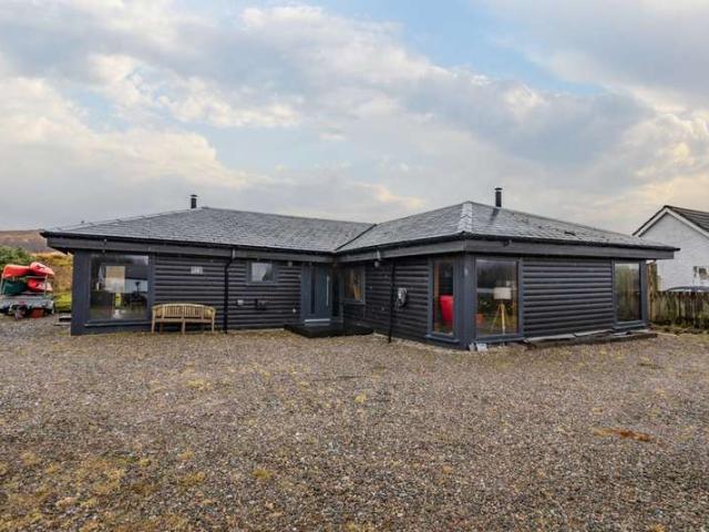 Cottage for sale in Acharacle, Scotland