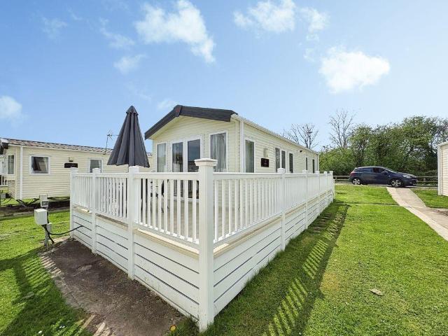 House for sale in Fossebridge, Gloucestershire