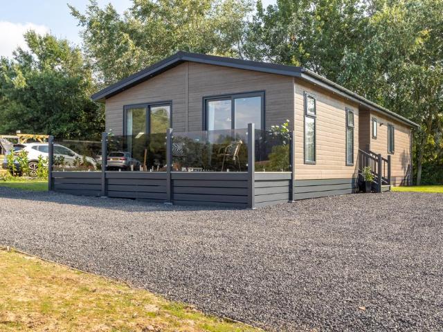 House for sale in Weeton, Greenhalgh