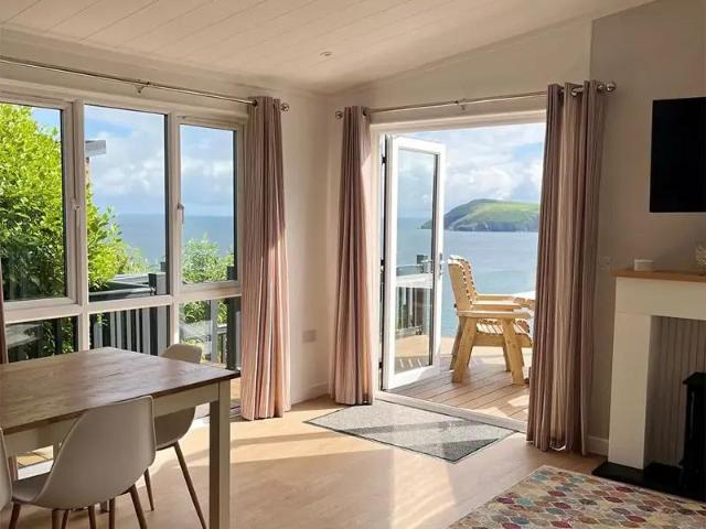 House for sale in Dinas Cross, Fishguard
