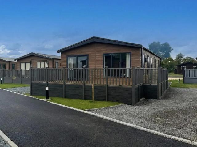House for sale in Newton Upon Derwent, East Riding Of Yorkshire