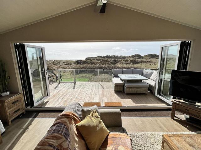 House for sale in Porthmadog, Morfa Bychan