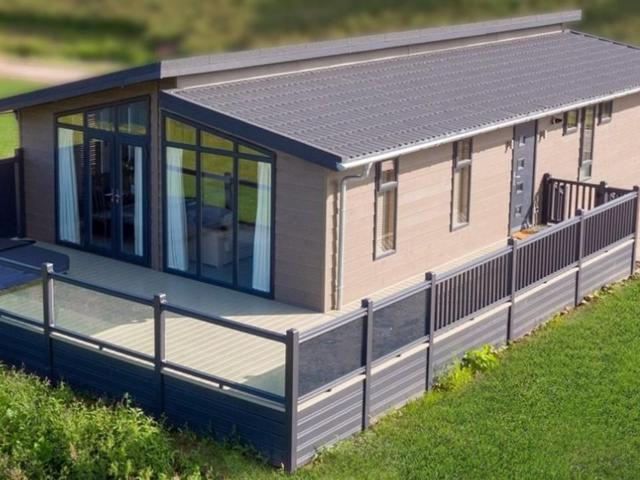 House for sale in Barholm, Lincolnshire