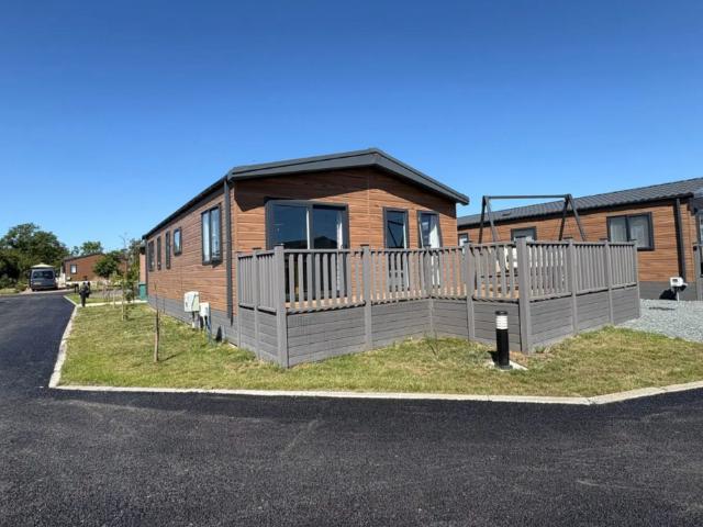 House for sale in Newton Upon Derwent, East Riding Of Yorkshire