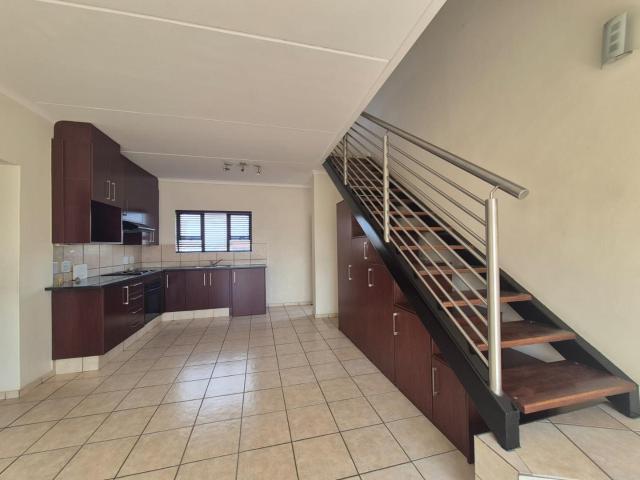 Apartment for rent in Barbeque Downs, Randburg