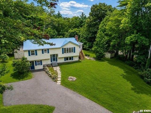 House for sale in New Hampshire