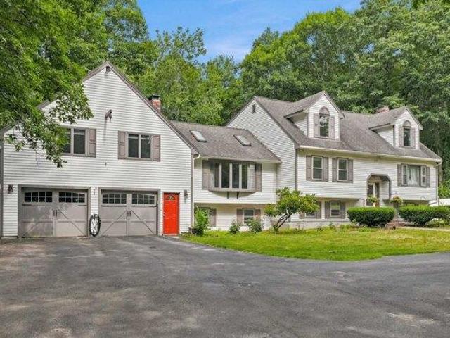 House for sale in New Hampshire
