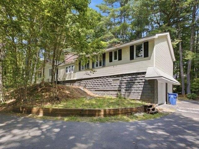 House for sale in New Hampshire