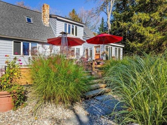 House for sale in Londonderry, Vermont