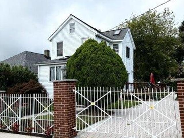 House for sale in Monmouth, New Jersey