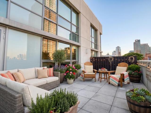 Condo for sale in Queens, Arverne