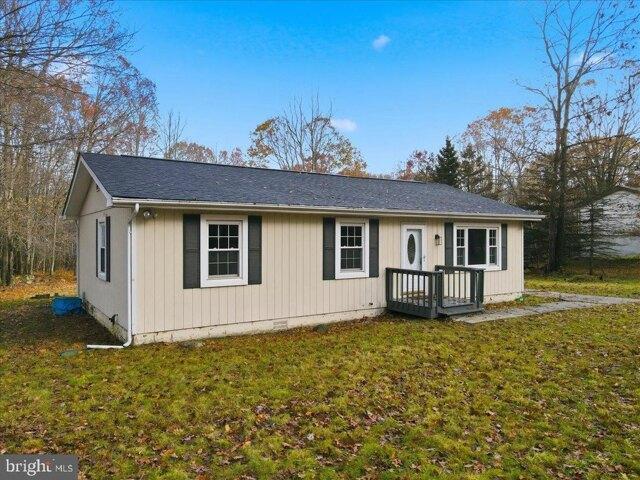 House for sale in Bartonsville, Pennsylvania