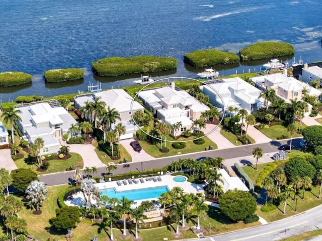 House for sale in Longboat Key, Florida
