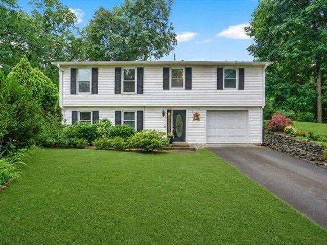 House for sale in Hampden, Massachusetts