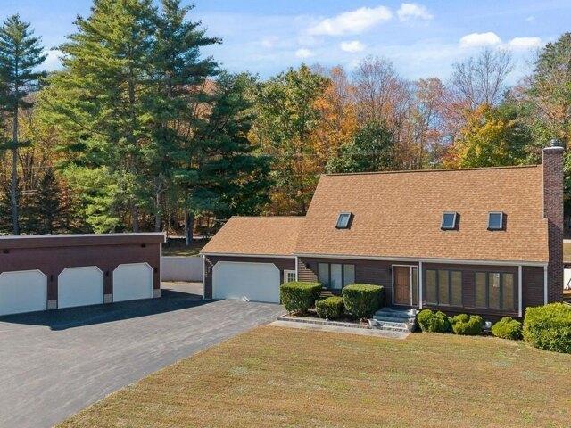 House for sale in New Hampshire