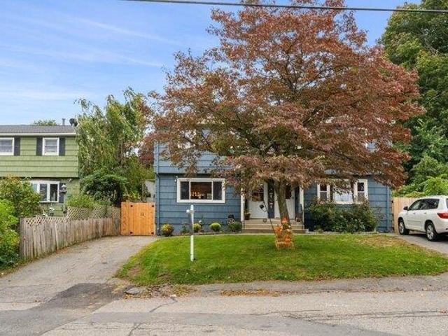 Condo for sale in Lowell, Massachusetts