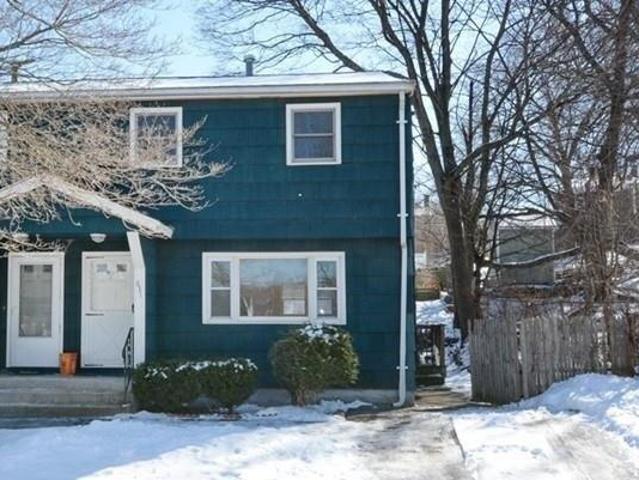 Condo for sale in Lowell, Massachusetts