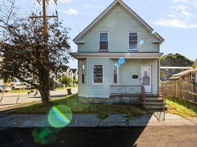 House for sale in Ayres City, Lowell