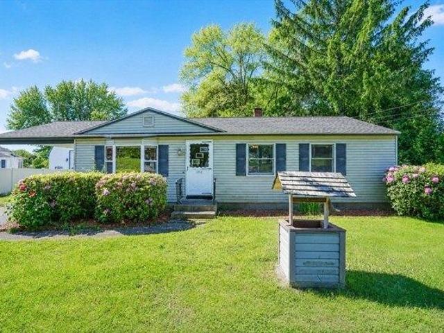 House for sale in Hampden, Massachusetts