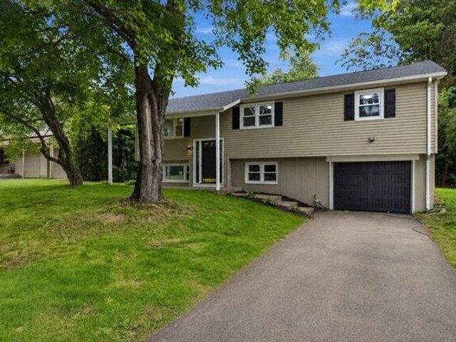 House for sale in Hampden, Massachusetts