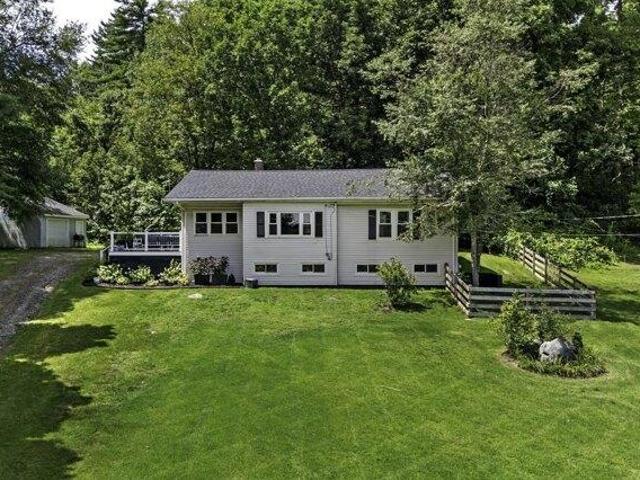 House for sale in Hampden, Massachusetts