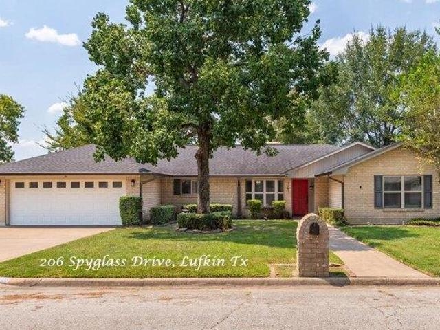 House for sale in Lufkin, Texas