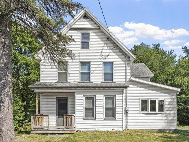 House for sale in Lunenburg, Massachusetts