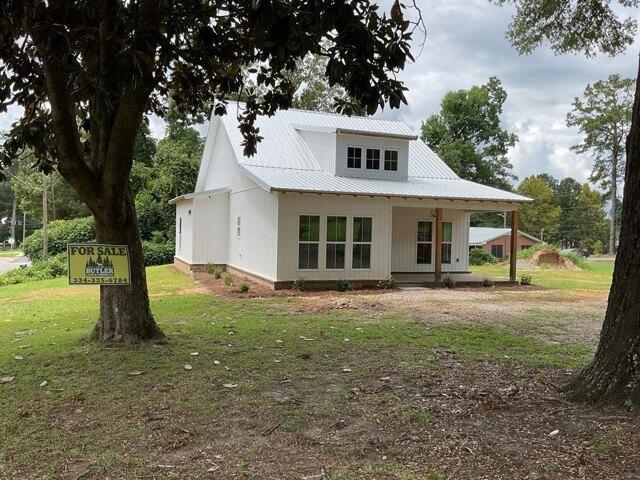 House for sale in Luverne, Alabama