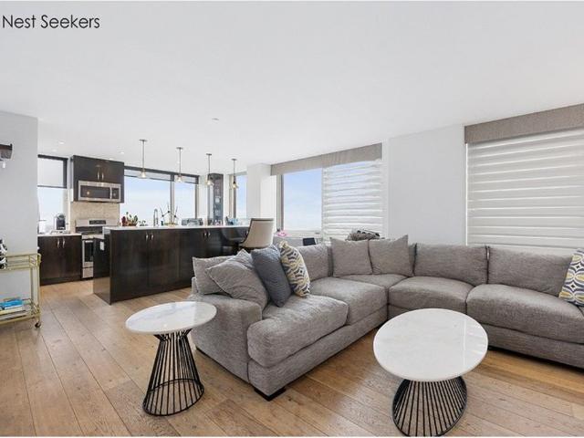 Apartment for sale in Arverne, New York