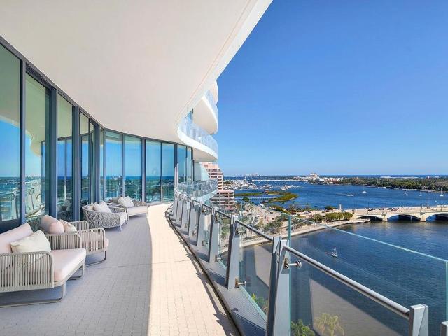 Apartment for sale in West Palm Beach
