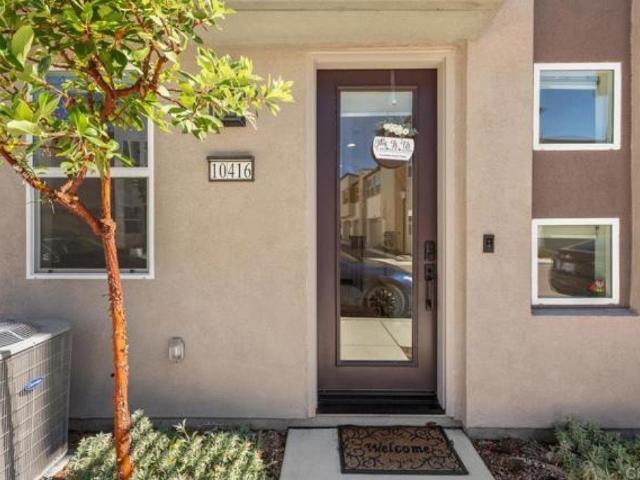 Apartment for sale in San Diego, California