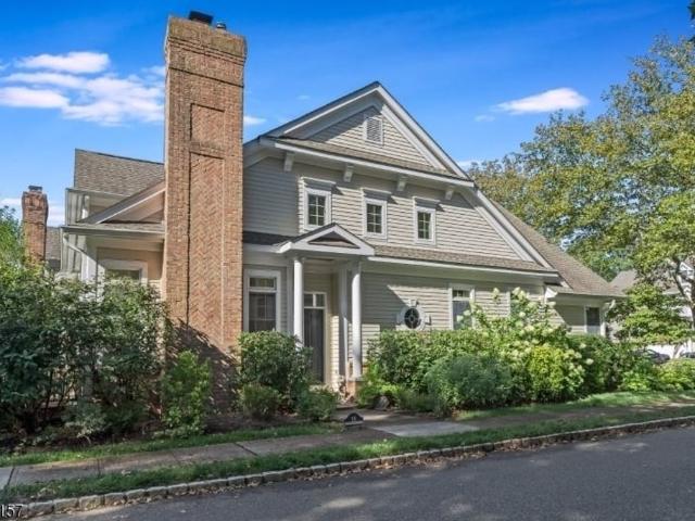 House for sale in Far Hills, New Jersey