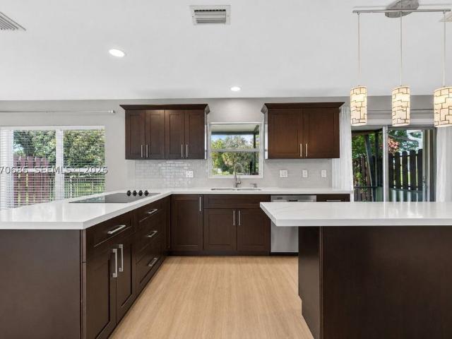 Townhouse for rent in Davie, Florida