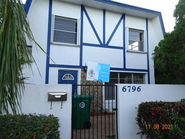 Townhouse for rent in Davie, Florida