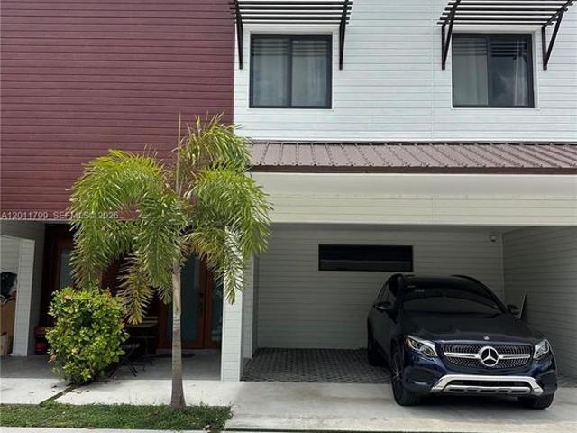 Townhouse for rent in Florida