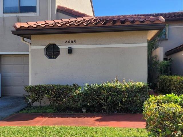 Townhouse for rent in Fort Lauderdale