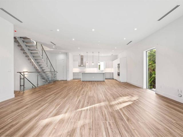 Townhouse for rent in Fort Lauderdale