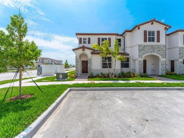 Townhouse for rent in Homestead