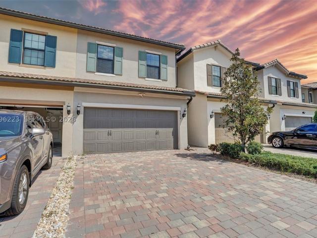 Townhouse for rent in Florida