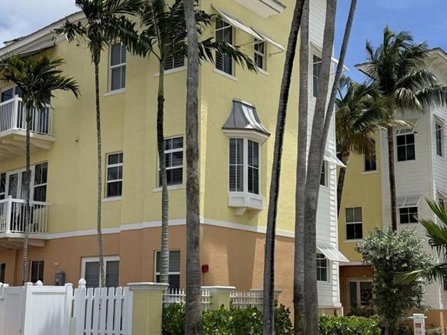 Townhouse for rent in Florida