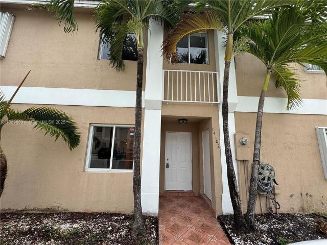 Townhouse for rent in Miami
