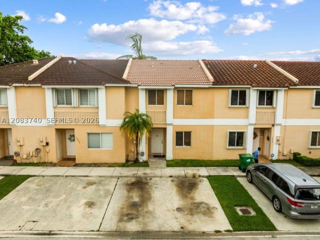Townhouse for rent in Miami, Florida