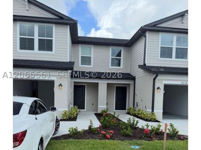 Townhouse for rent in North Fort Myers, Florida