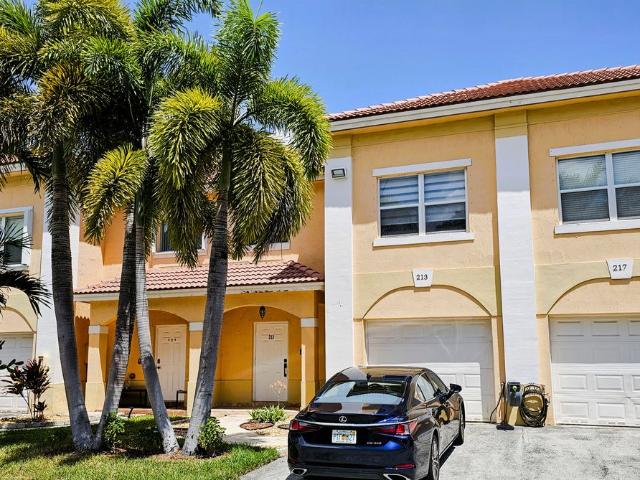 Townhouse for rent in Florida