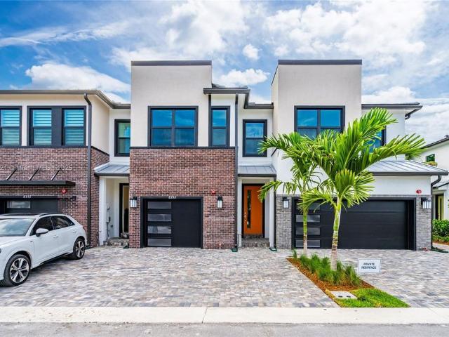 Townhouse for rent in Plantation