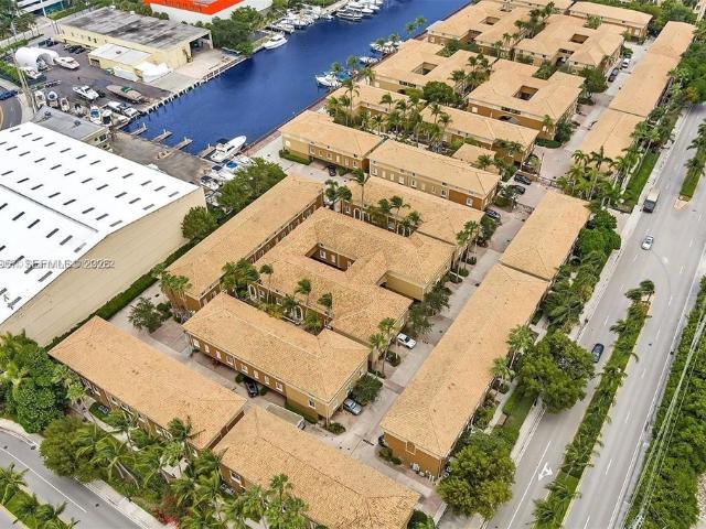 Townhouse for sale in Aventura, Florida