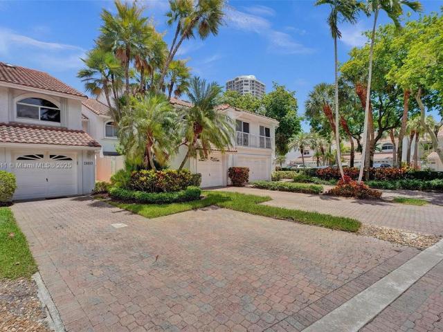 Townhouse for sale in Aventura