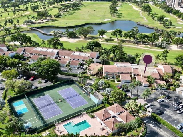 Townhouse for sale in Aventura
