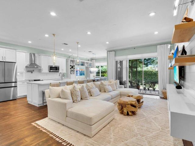 Townhouse for sale in Boynton Beach
